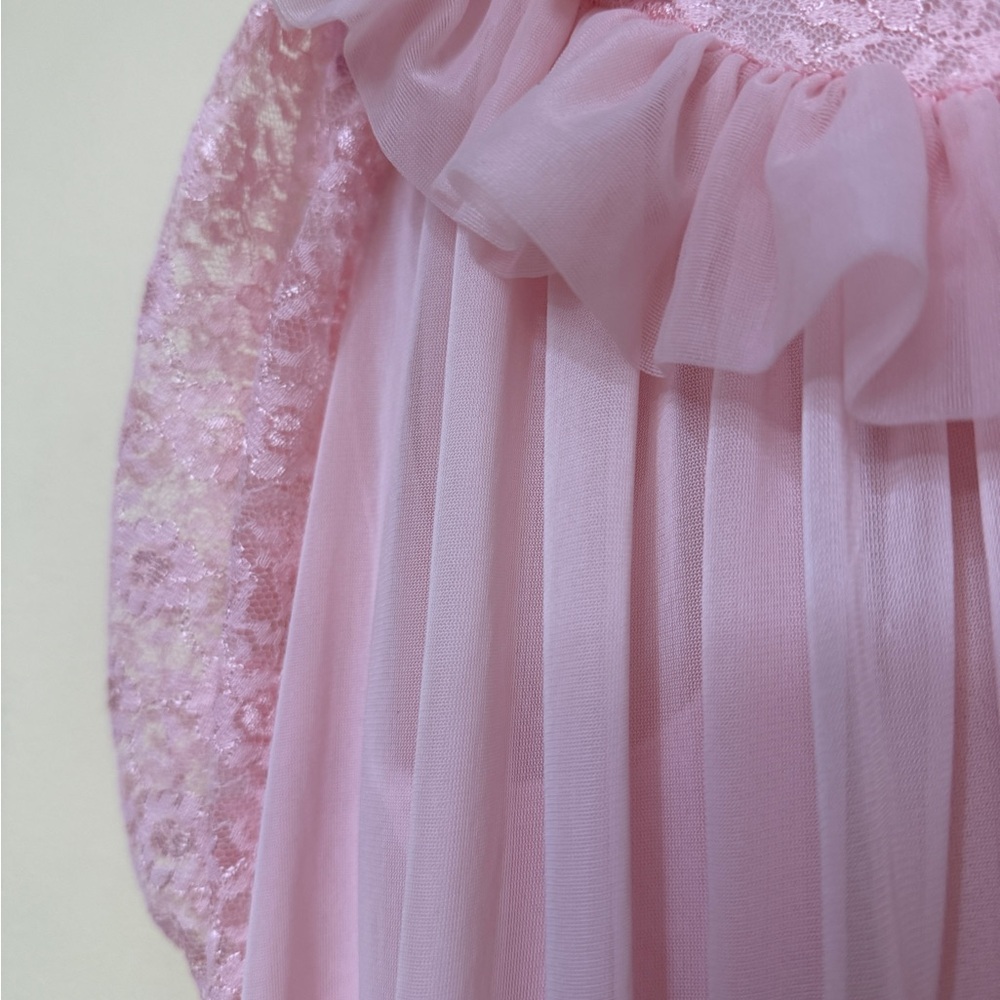 Delicate Pink Lace Robe - Picture 3 of 4